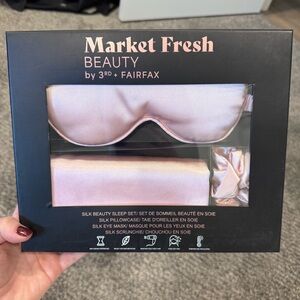 Silk Sleep Set in Pink